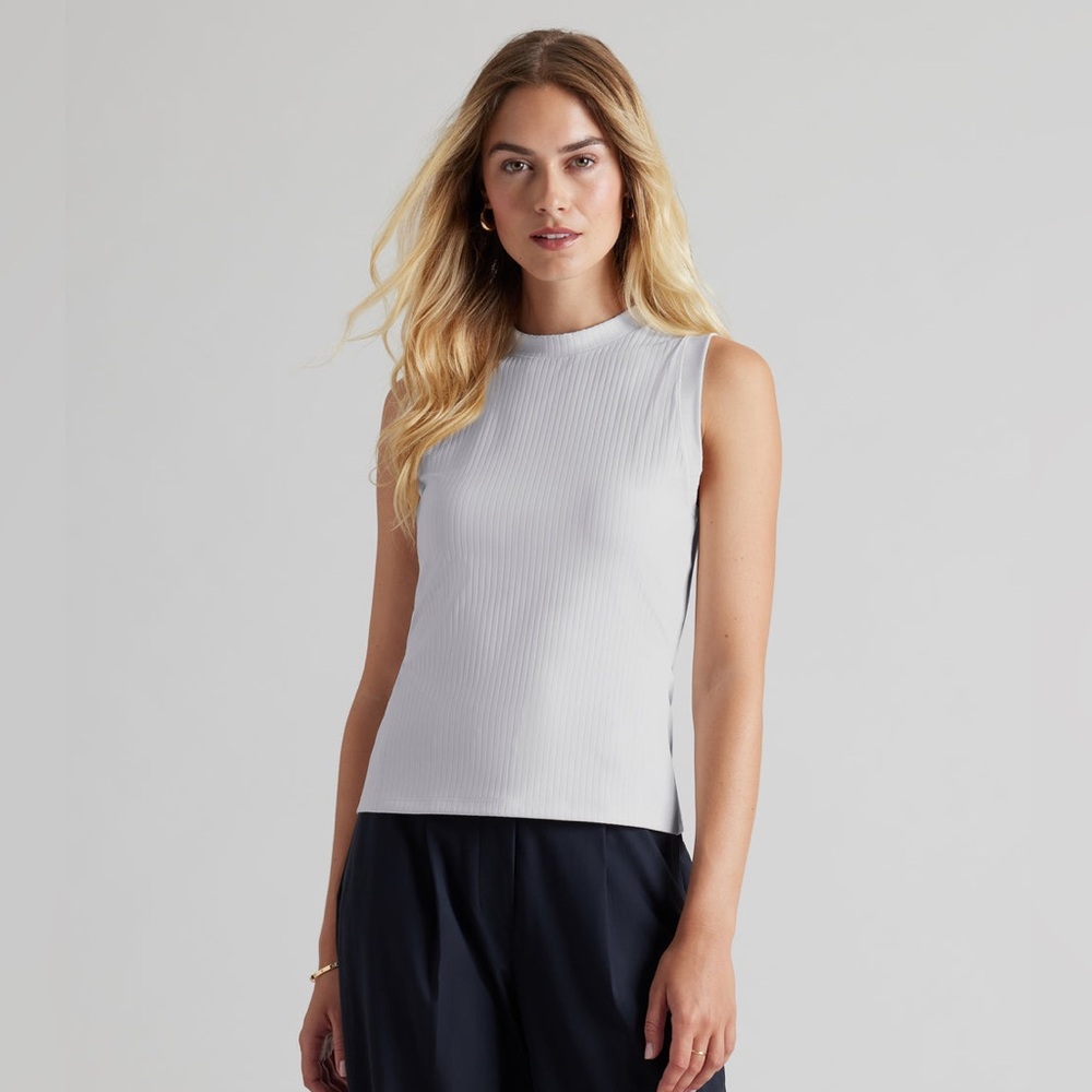 RHONE Women's Sleeveless Ribbed Tank Top in Light Gray